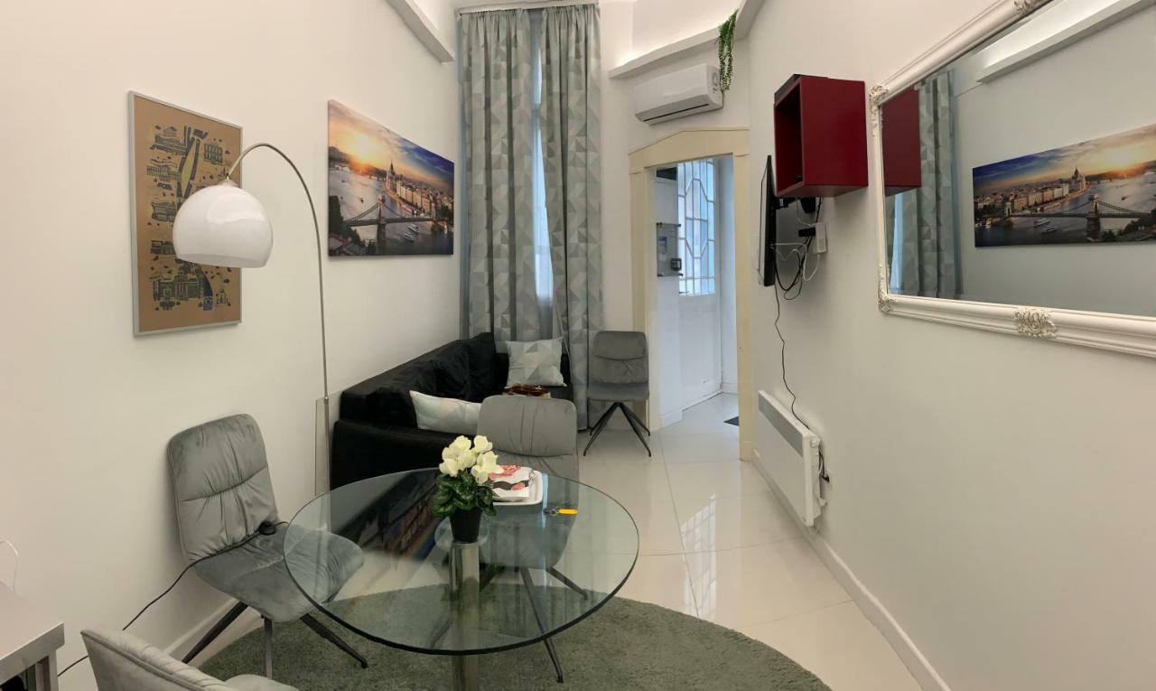 City Corso Apartman Budapeszt Zewnętrze zdjęcie